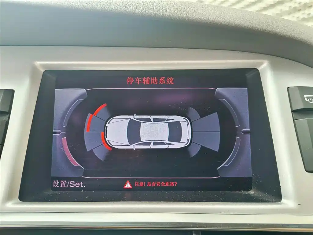 AUDI A6L 2012