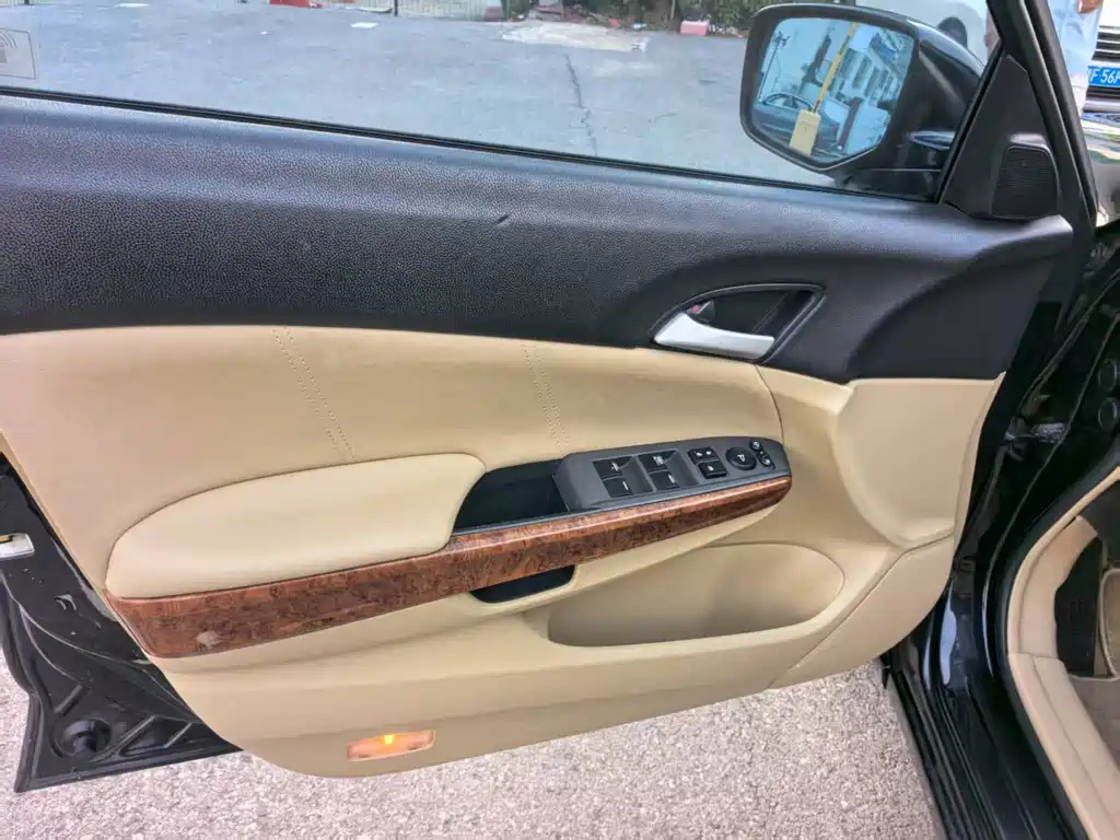 HONDA ACCORD 2009