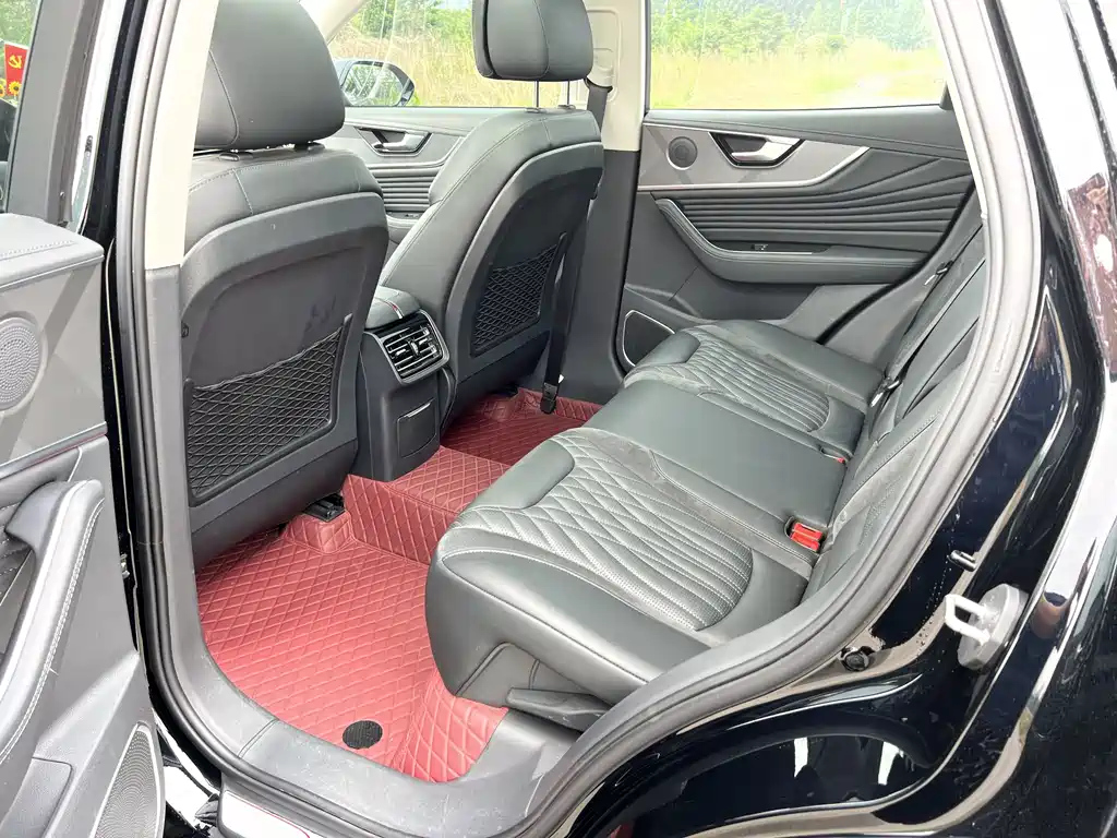 HONGQI HS5 2023