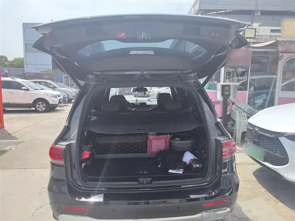 MERCEDES BENZ GLB 2022