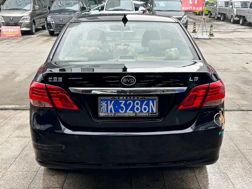 BYD L3 2013