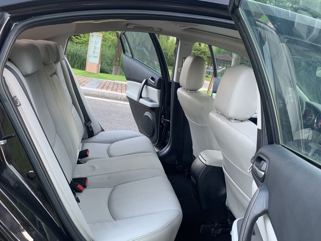 MAZDA MAZDA6 2012