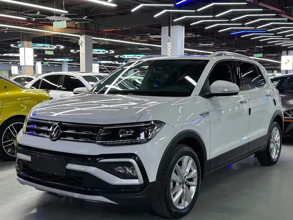 VOLKSWAGEN T-CROSS 2023