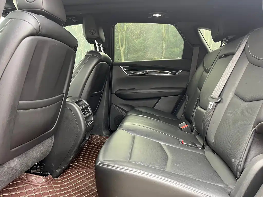 CADILLAC XT5 2020