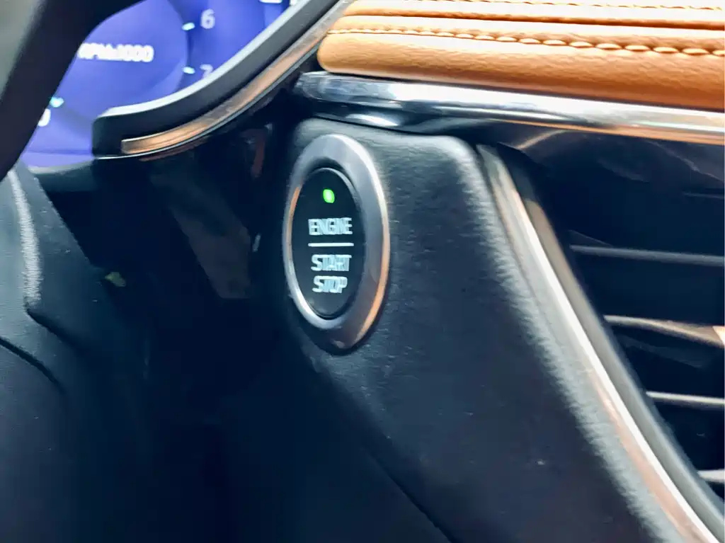 FORD ESCAPE 2020