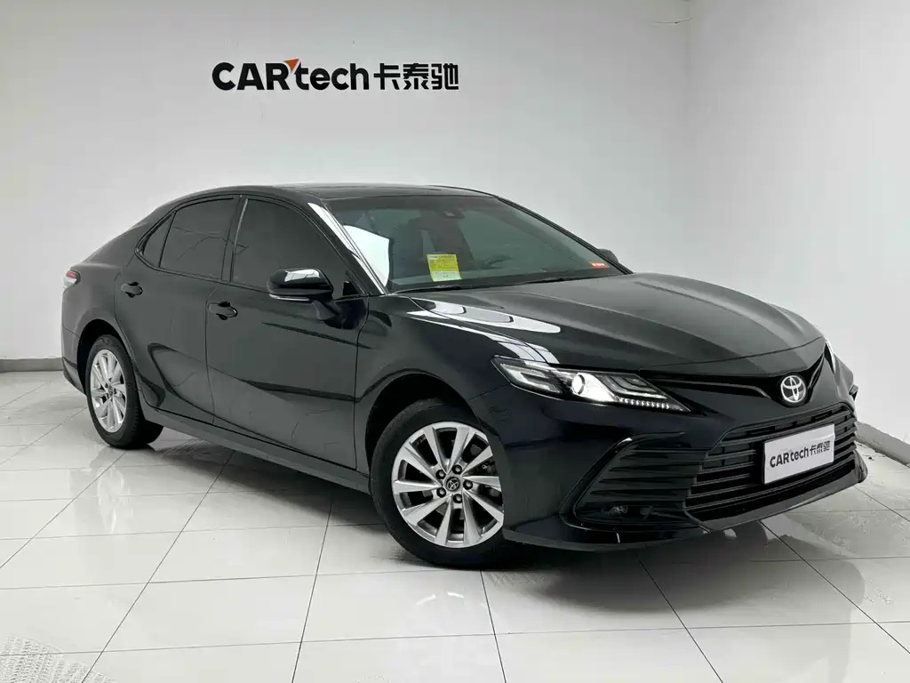 TOYOTA CAMRY 2023