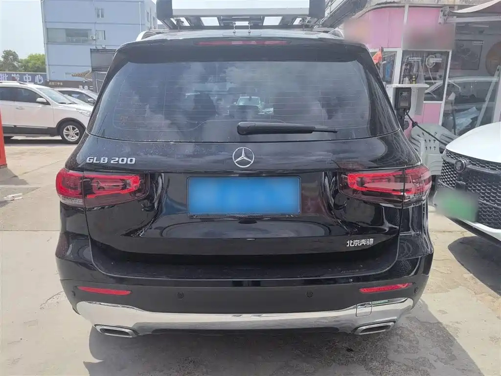 MERCEDES BENZ GLB 2022