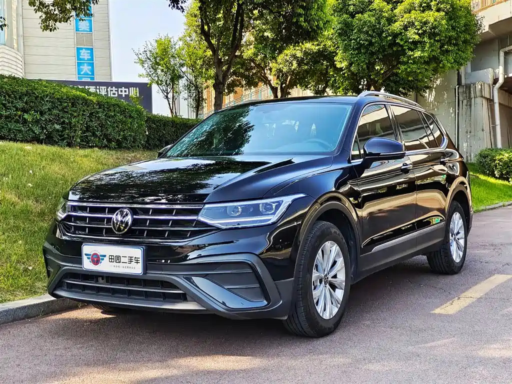 VOLKSWAGEN TIGUAN L 2024