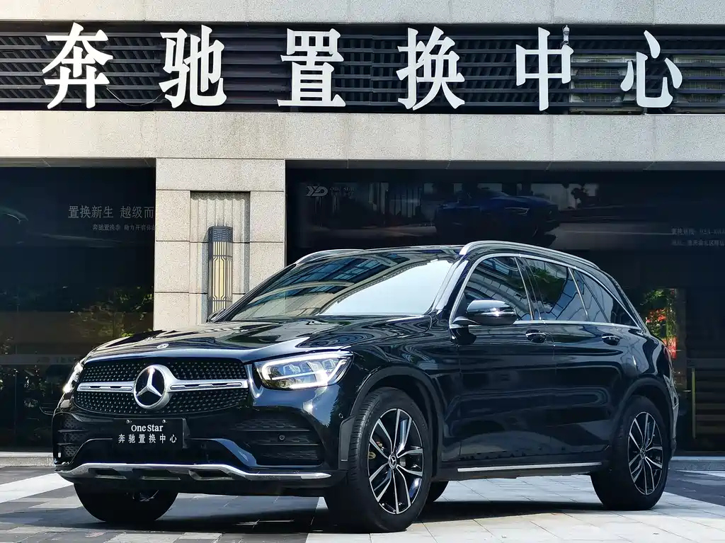 MERCEDES BENZ GLC 2022