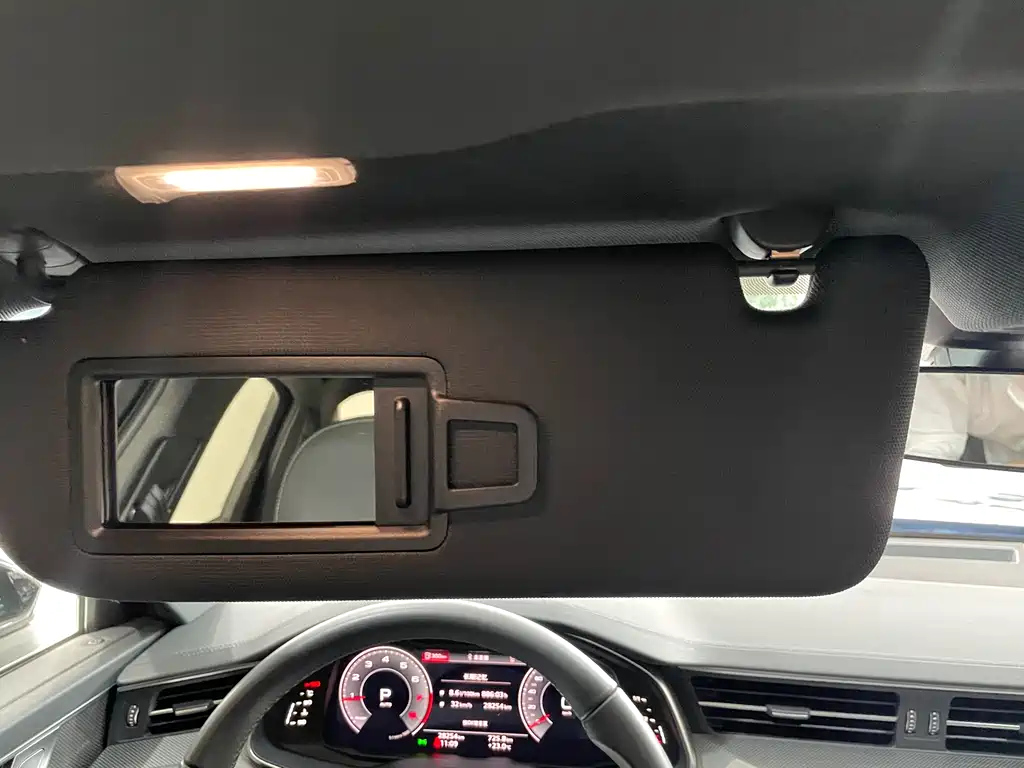 AUDI A6L 2023