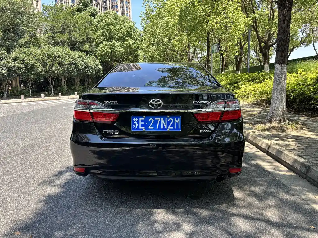 TOYOTA CAMRY 2016