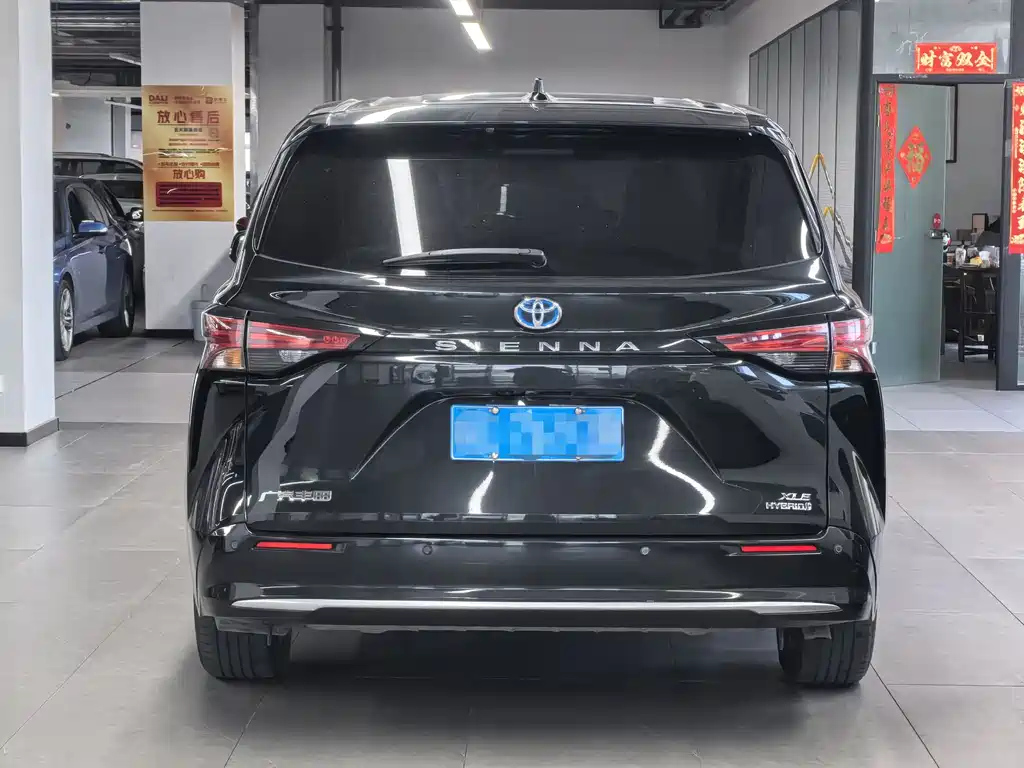 TOYOTA SIENNA SIENNA 2023