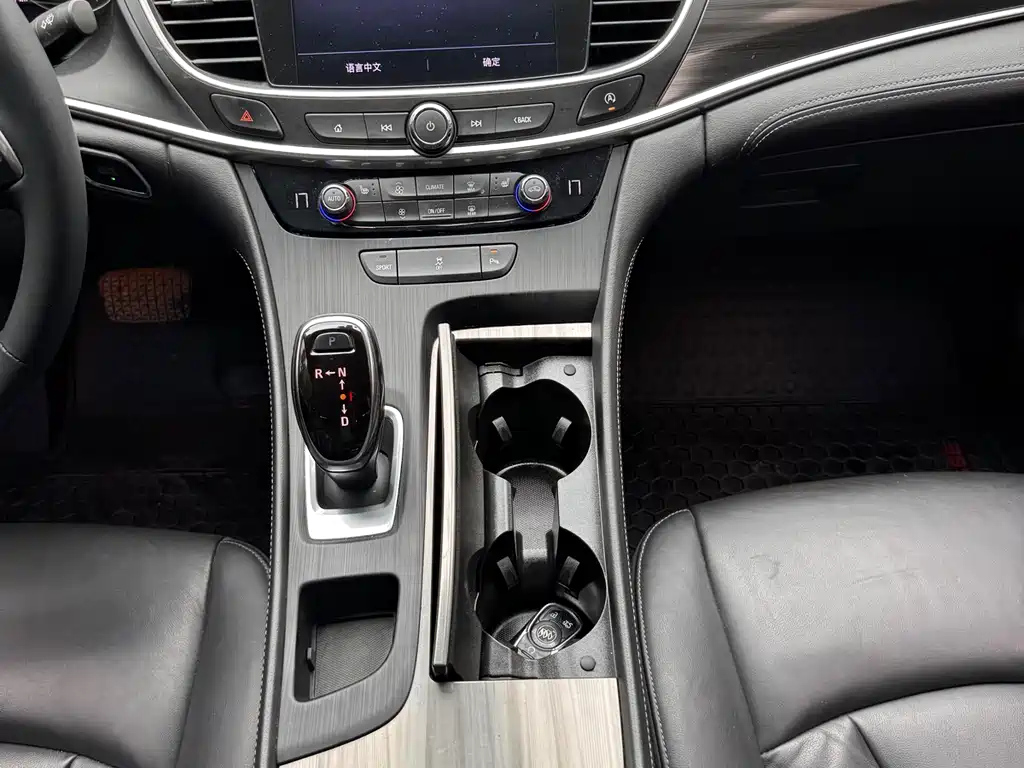 BUICK LACROSSE 2019