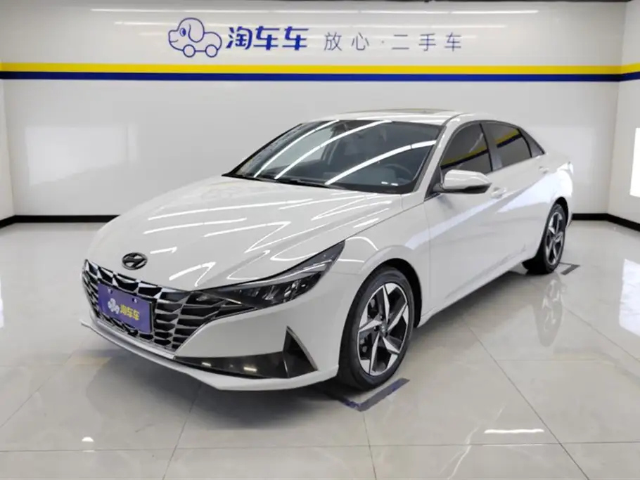 HYUNDAI ELANTRA 2022