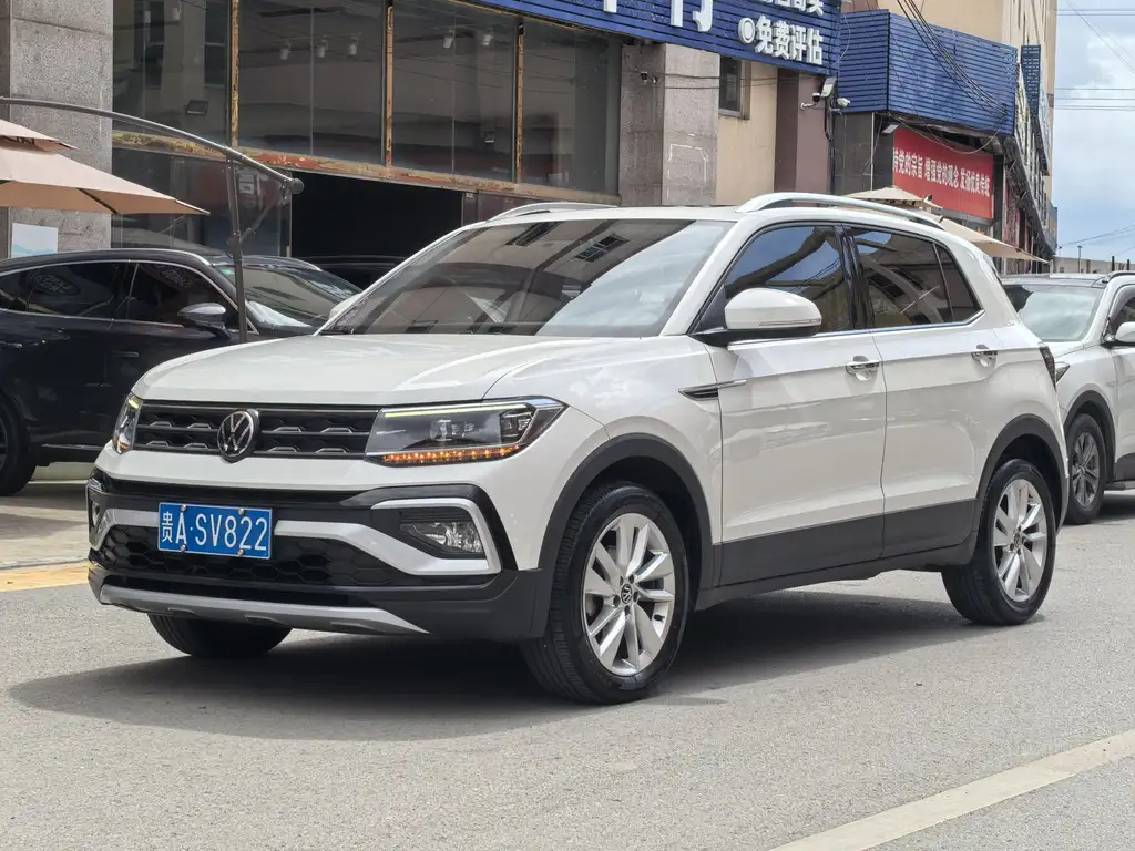 VOLKSWAGEN T-CROSS 2021