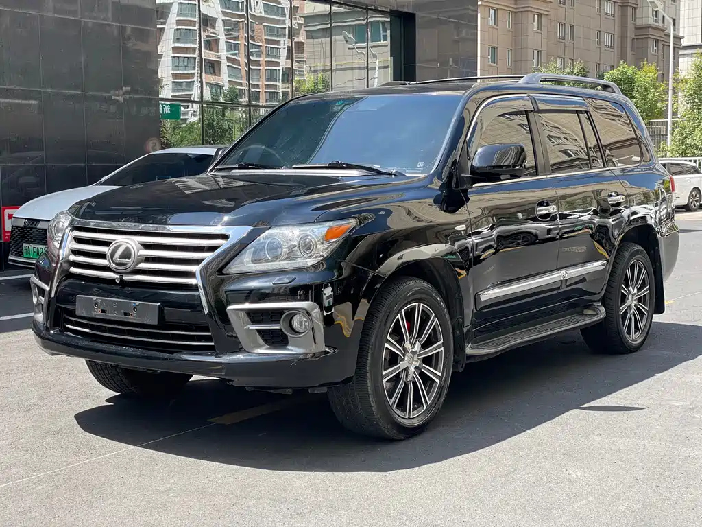 LEXUS LX 2012