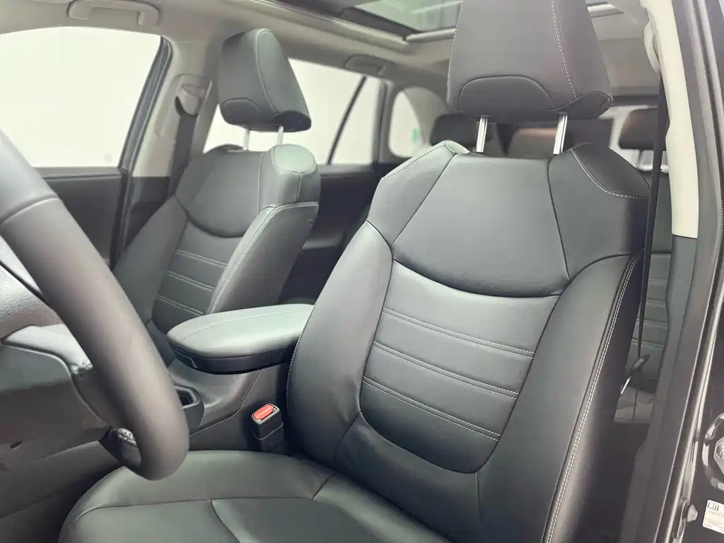 TOYOTA RAV4 RONGFANG 2023