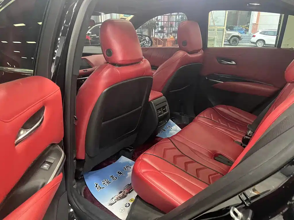 CADILLAC XT4 2020