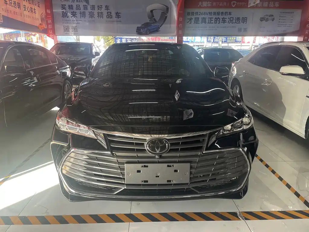 TOYOTA AVALON 2021