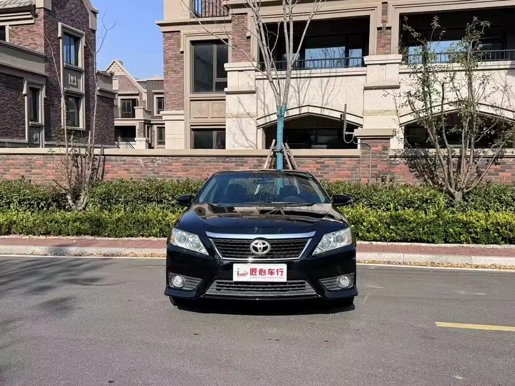 TOYOTA CAMRY 2012