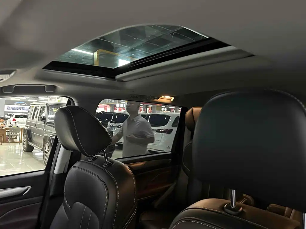 TRUMPCHI M6 2023