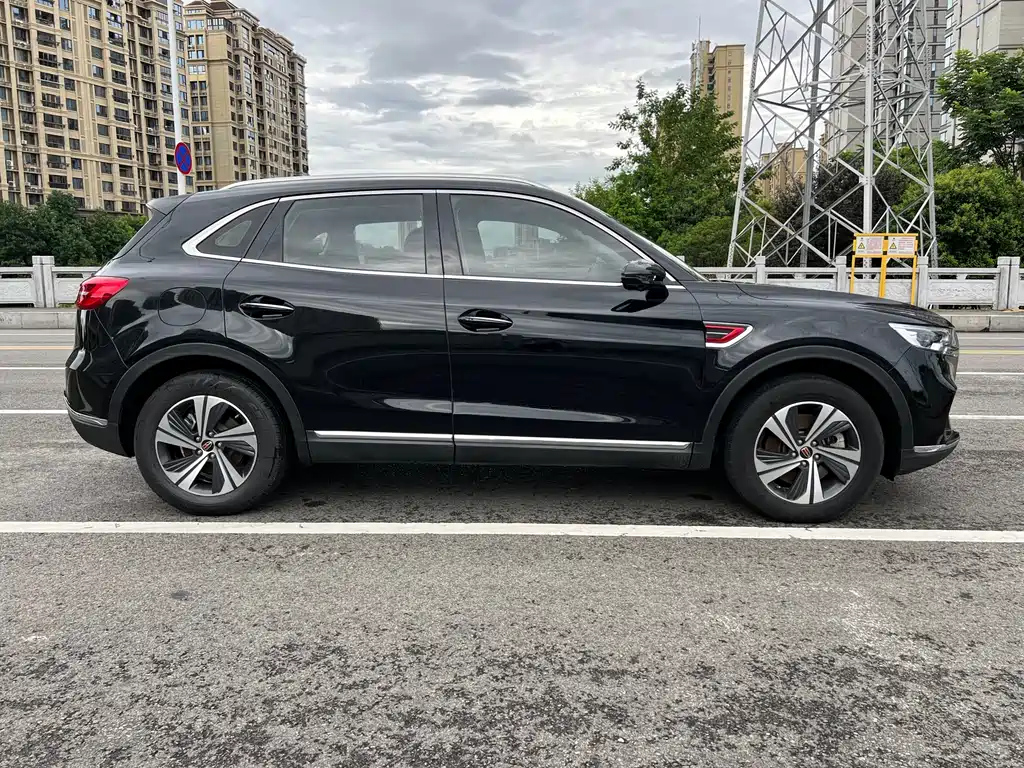 HONGQI HS5 2019