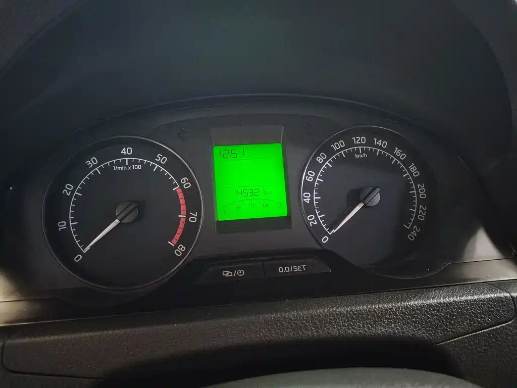 SKODA RAPID 2013