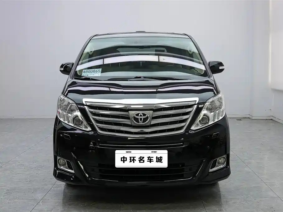 TOYOTA ALPHARD 2012