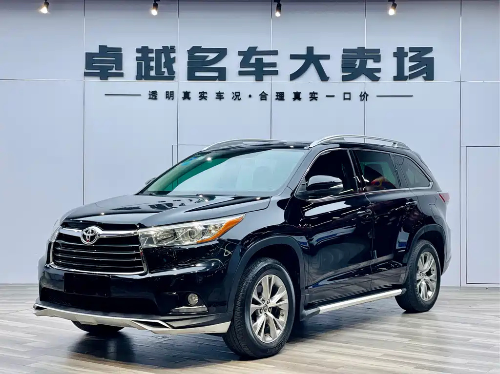 TOYOTA HIGHLANDER 2015