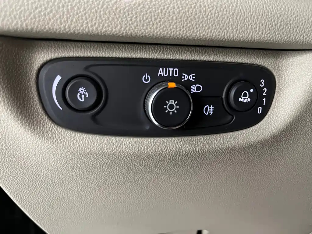BUICK REGAL 2020
