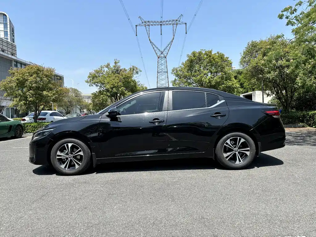 NISSAN SYLPHY 2023