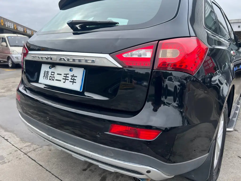 ZOTYE T600 2015