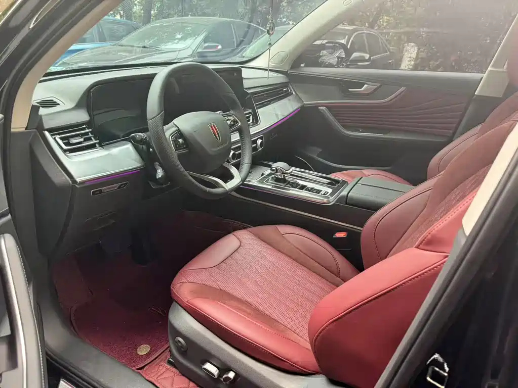 HONGQI HS5 2025