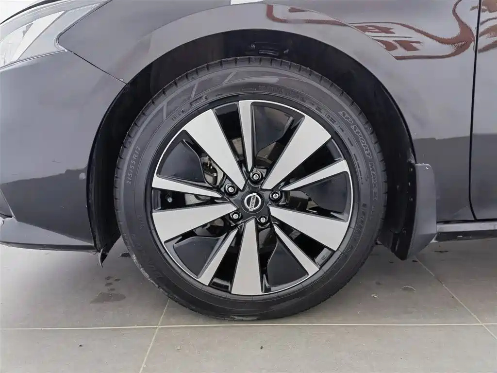 NISSAN TEANA 2021