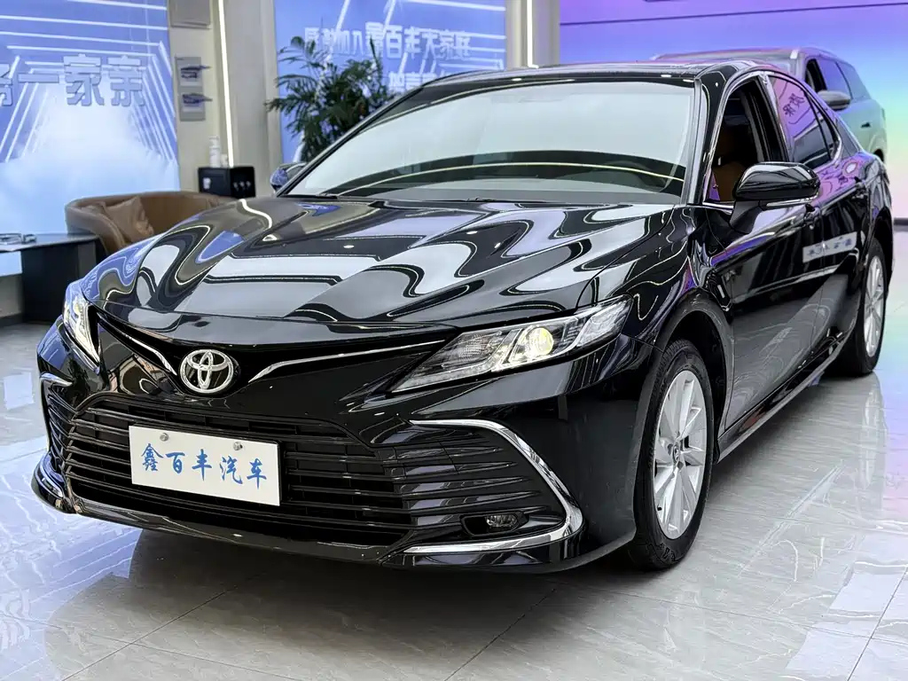 TOYOTA CAMRY 2023