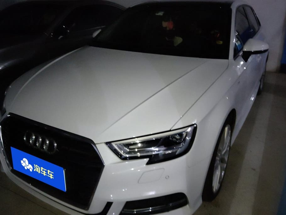 AUDI A3 2019