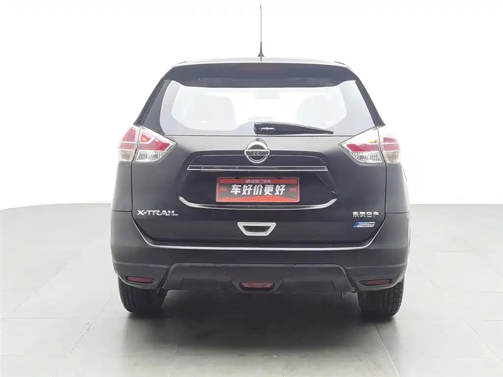 NISSAN X-TRAIL 2014