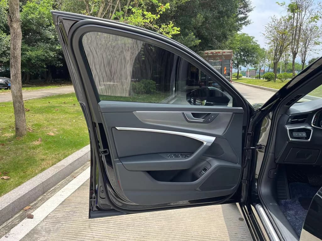 AUDI A6L 2019