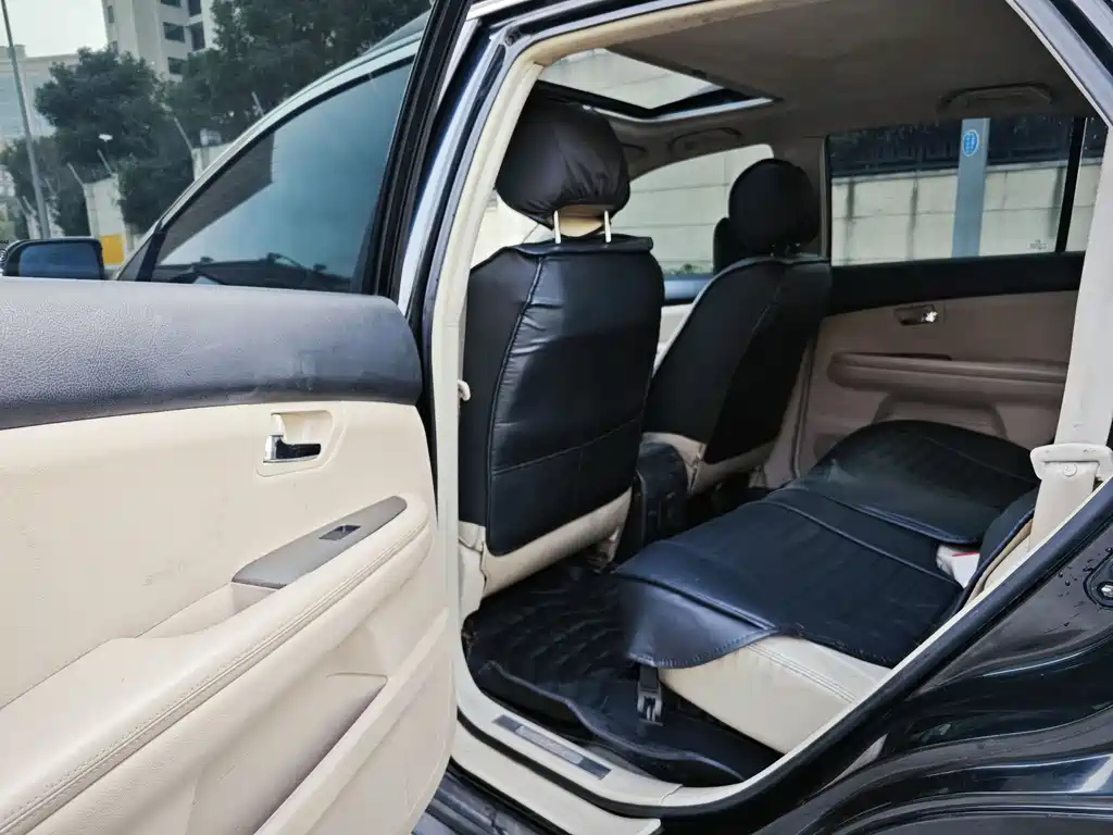 BYD S6 2013