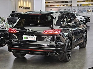 VOLKSWAGEN TOUAREG 2022 YEAR 3.0TSI SHARP & 2022