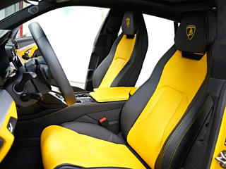 LAMBORGHINI URUS 2021 YEAR 4.0T V8 2021