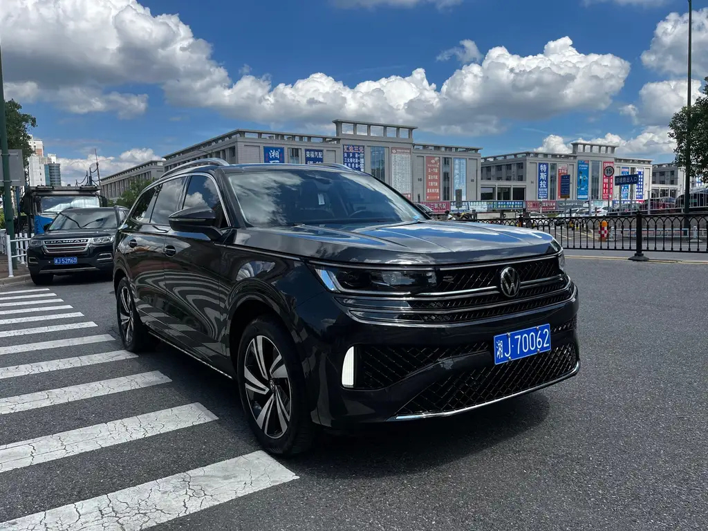 VOLKSWAGEN TAVENDOR 2023