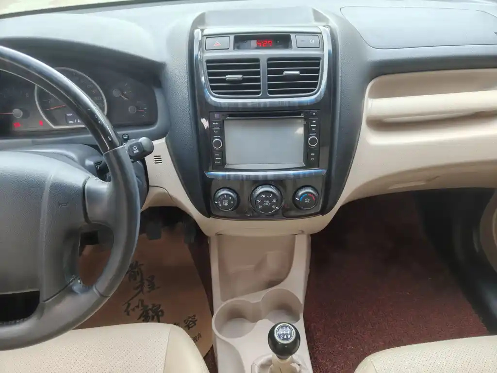 KIA SPORTAGE 2013