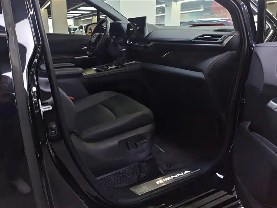 TOYOTA SIENNA SIENNA 2021