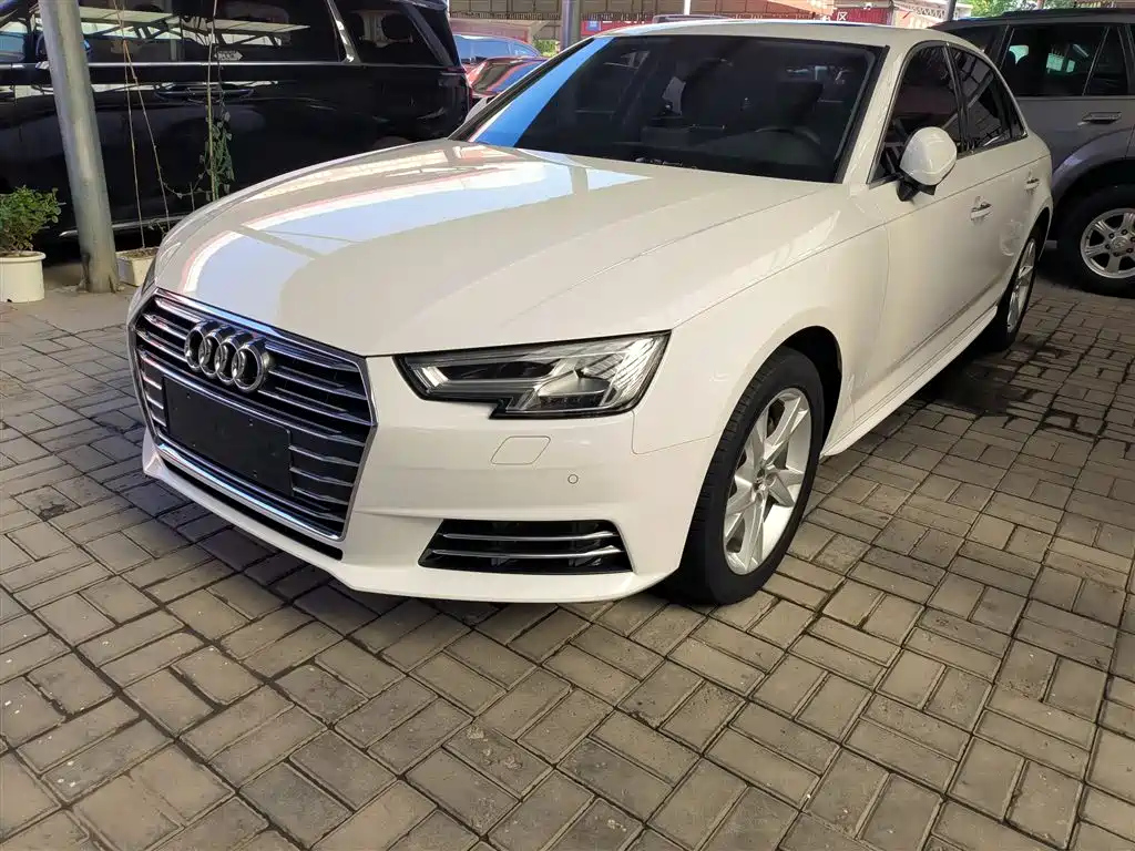AUDI A4L 2018
