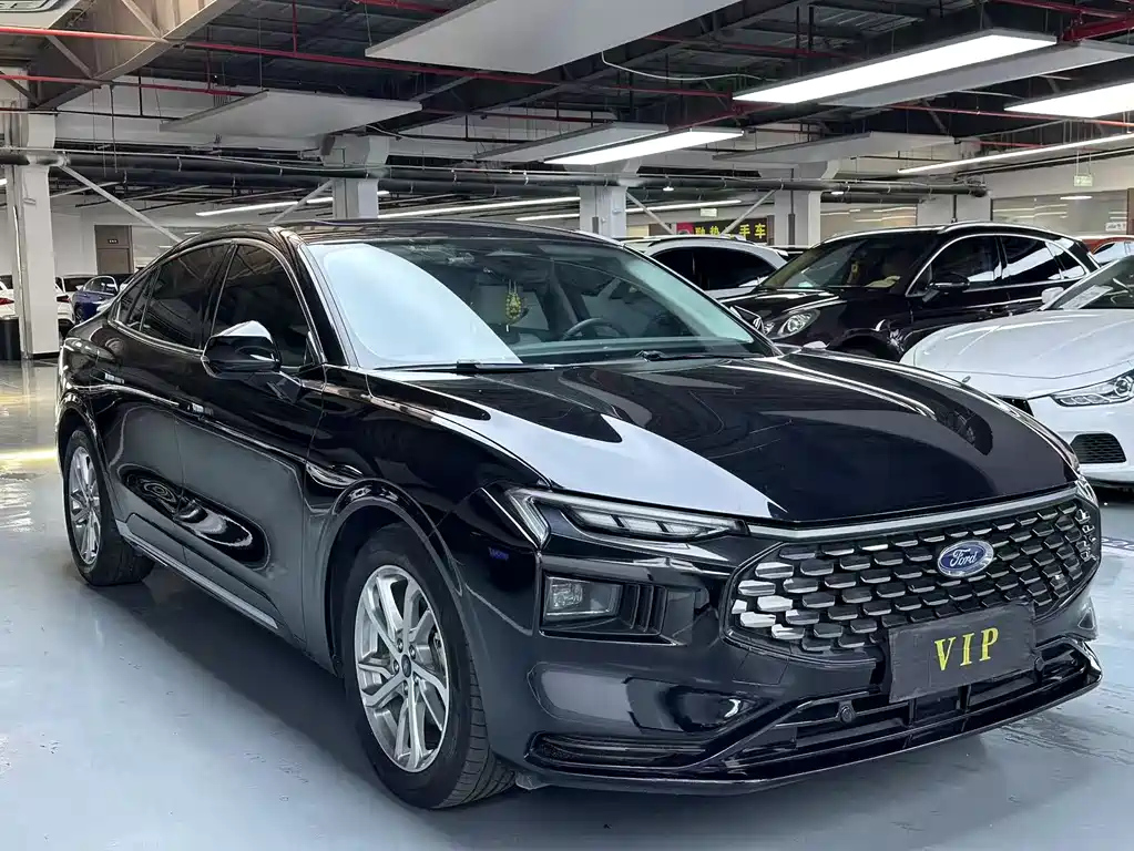 FORD MONDEO 2022