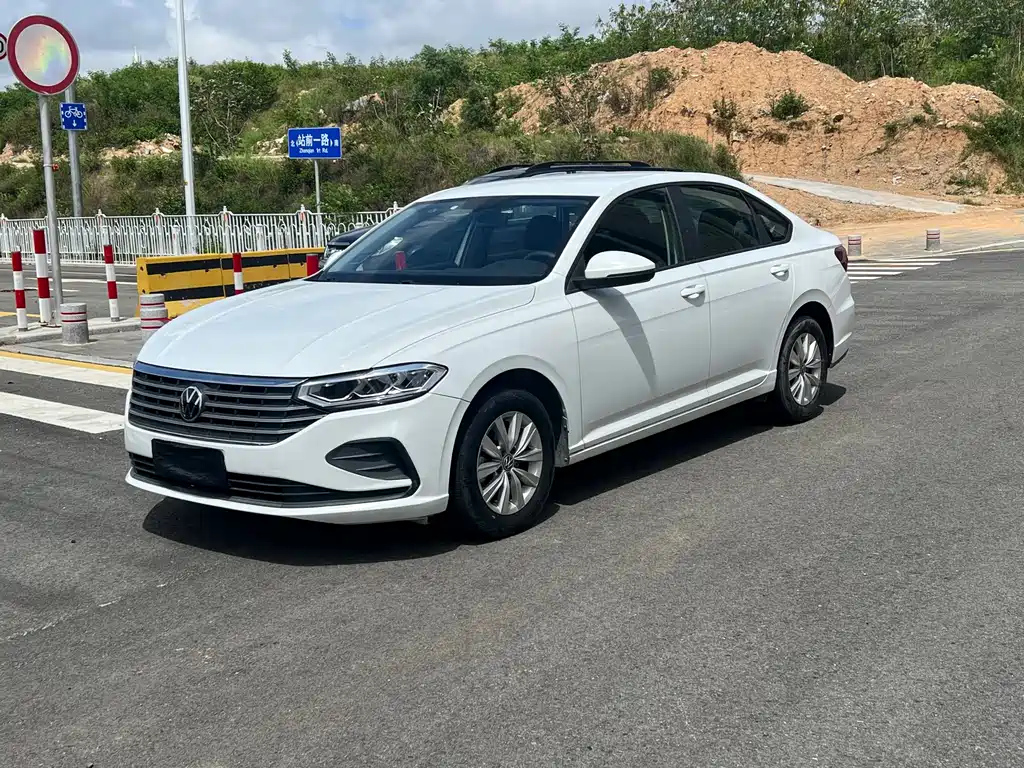 VOLKSWAGEN LAVIDA 2023
