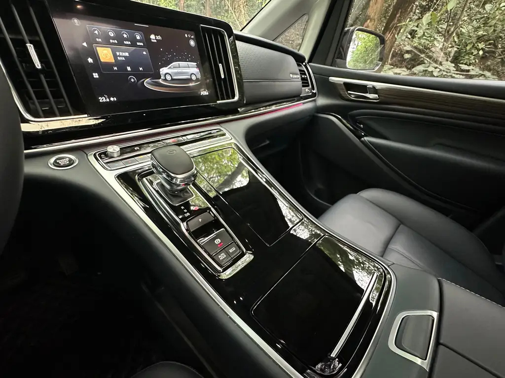 TRUMPCHI M8 2021