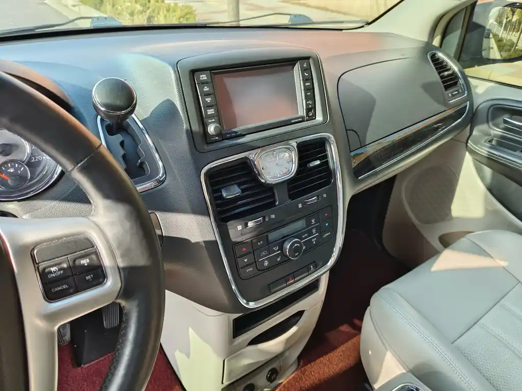 CHRYSLER OTHER 2014