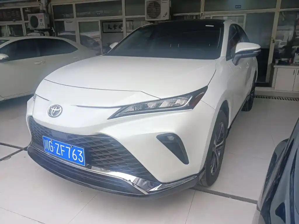 TOYOTA VENZA 2024